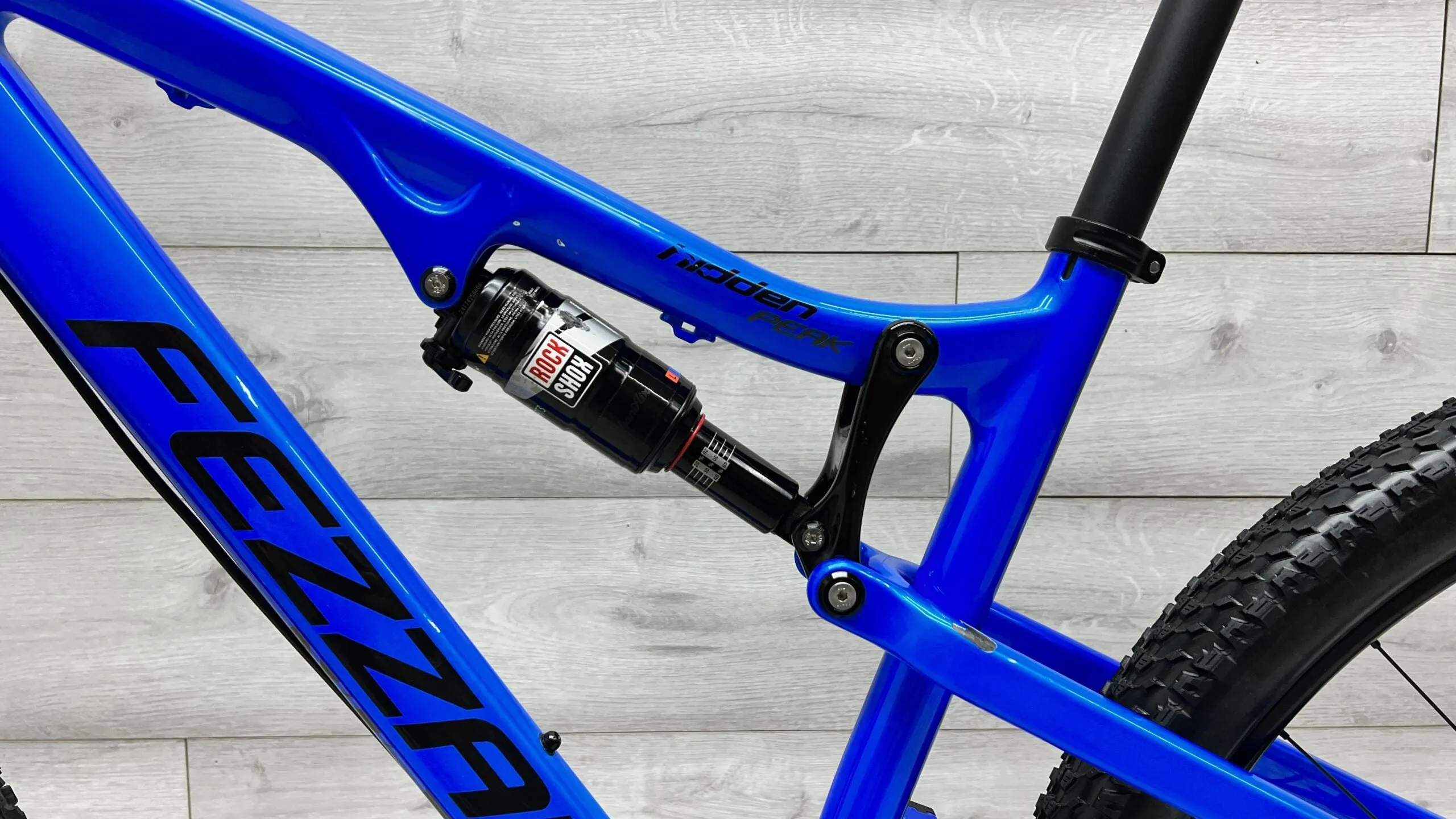 2018 Fezzari Hidden Peak  Mountain Bike - Medium