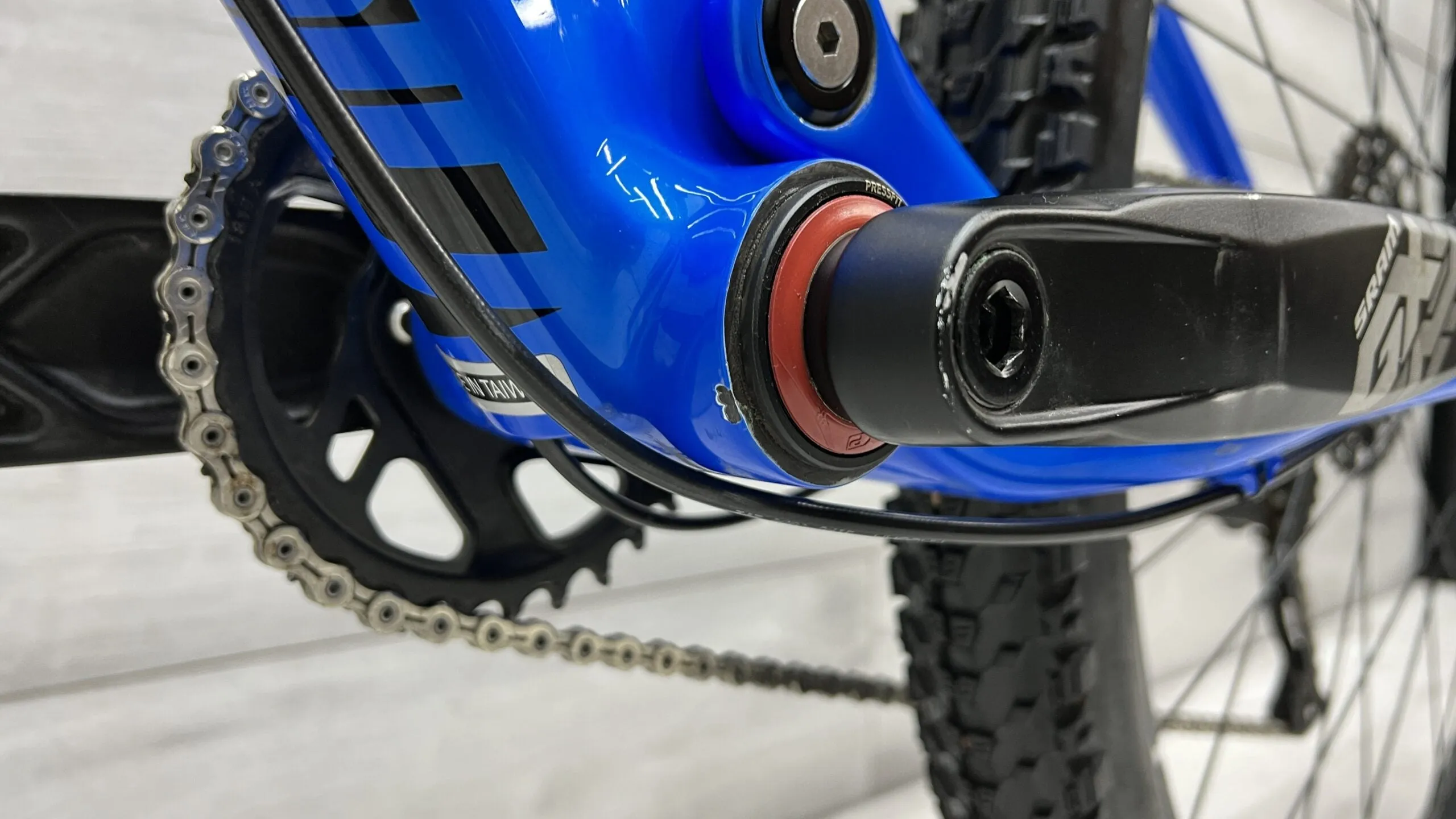 2018 Fezzari Hidden Peak  Mountain Bike - Medium