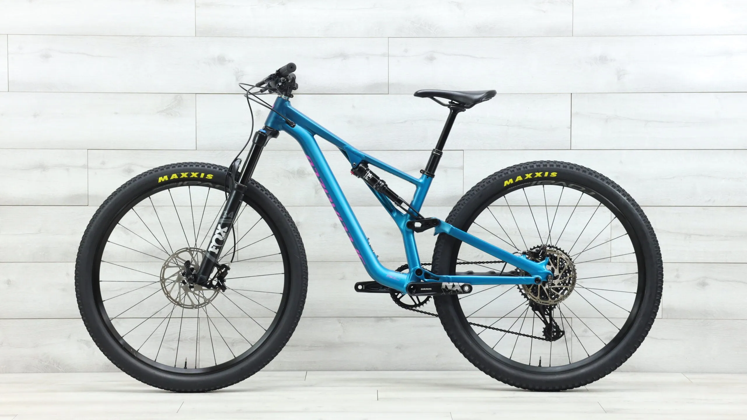 2019 Specialized Stumpjumper ST Comp  Mountain Bike - Small