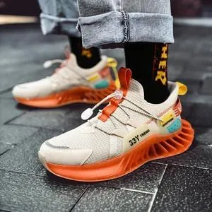 33y Trend Sneakers