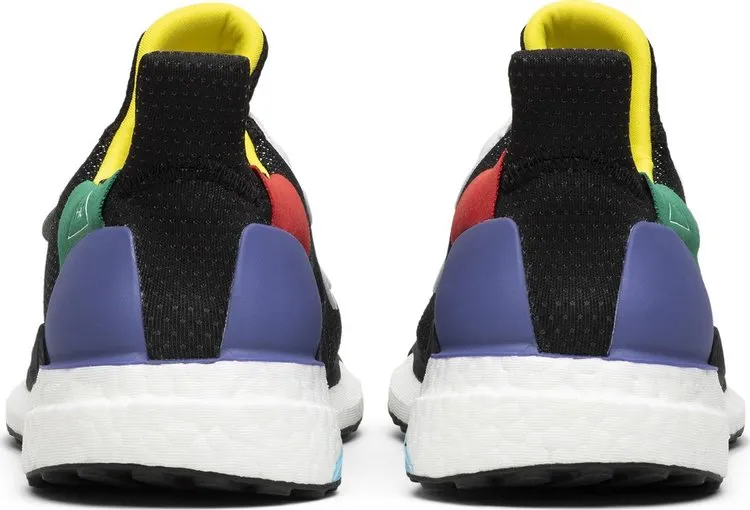 Adidas Pharrell x Wmns Solar Hu Glide 'Black' Sneakers, Black