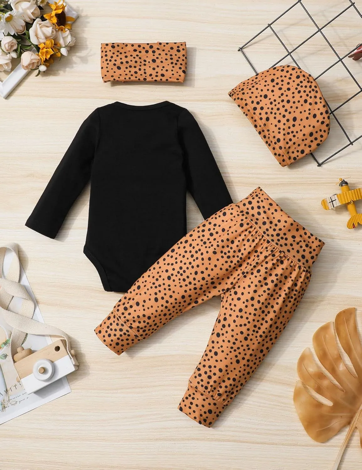 Adorable Preemie Baby Girl Outfit 4PC Set – Perfect Fit for the Littlest Ones