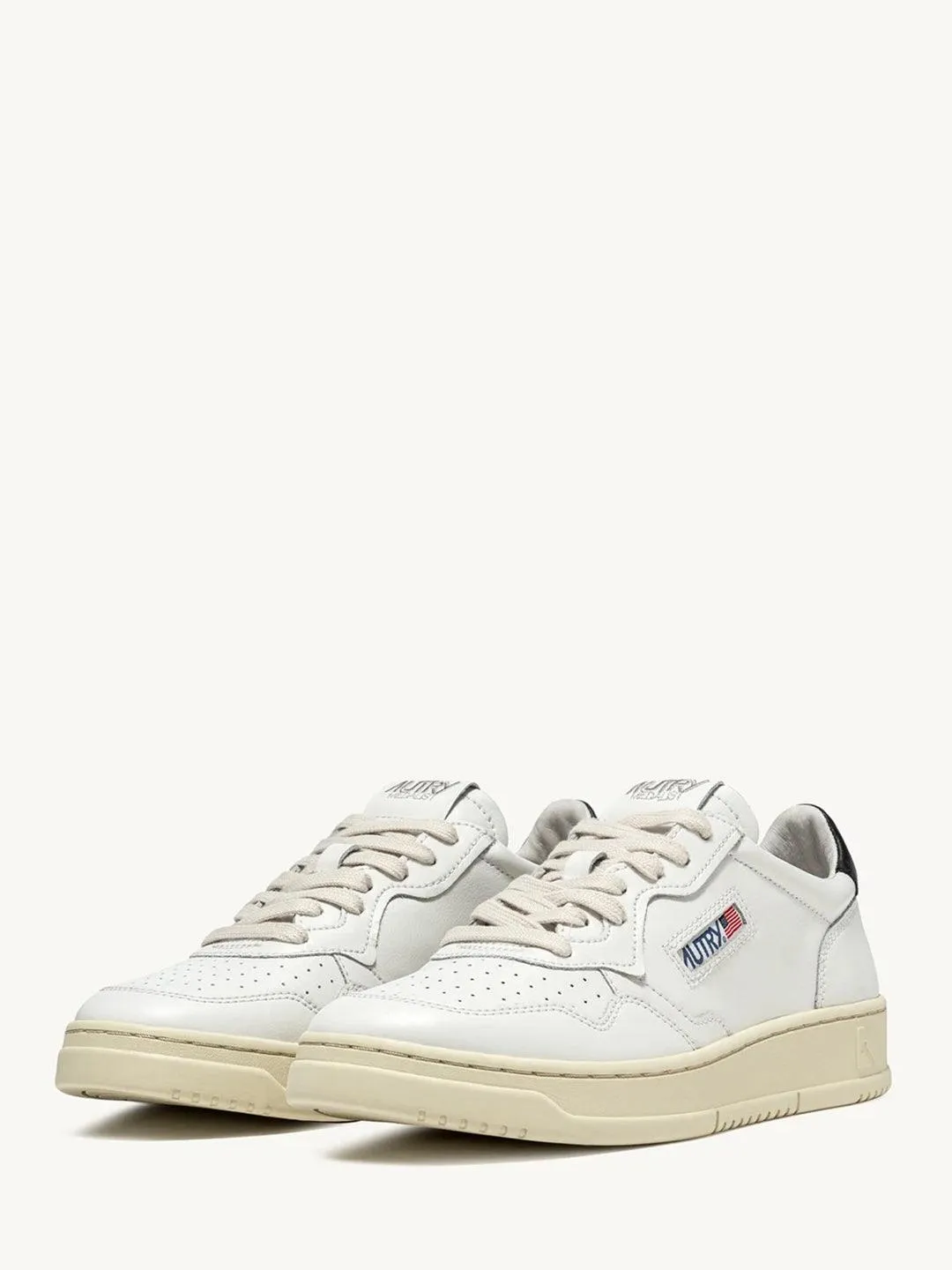 Autry Medalist Men's Sneakers White with Black Detail