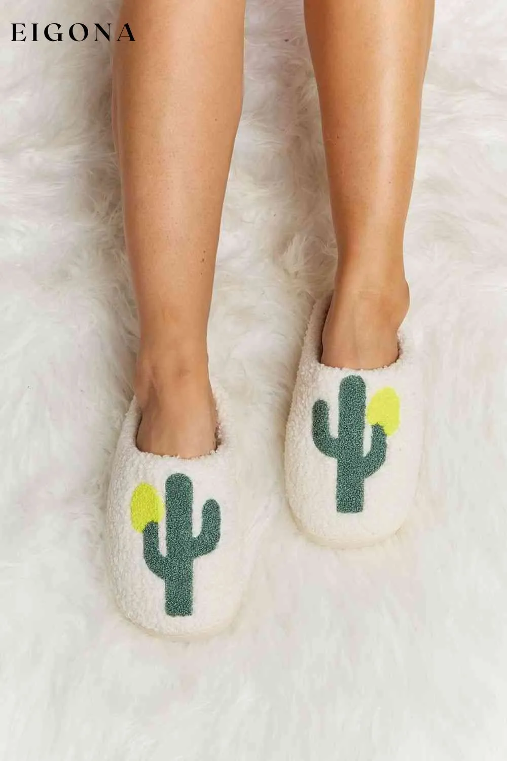Cactus Plush Slide Slippers