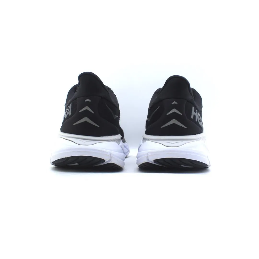HOKA ONE ONE M ARAHI 6