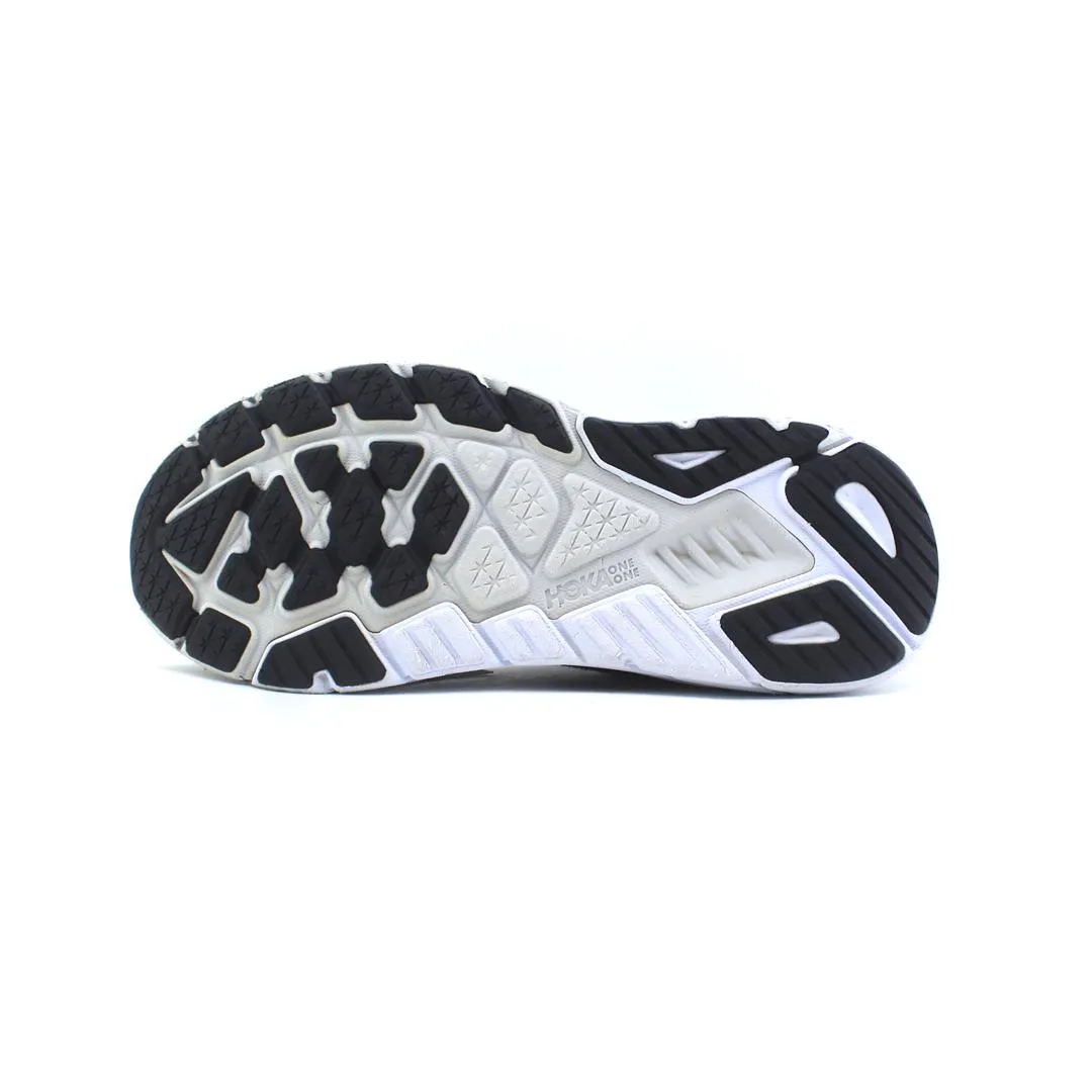 HOKA ONE ONE M ARAHI 6