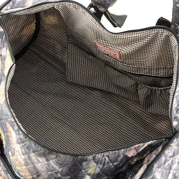 QRC2701 Quilted Camo Large Duffel Bag