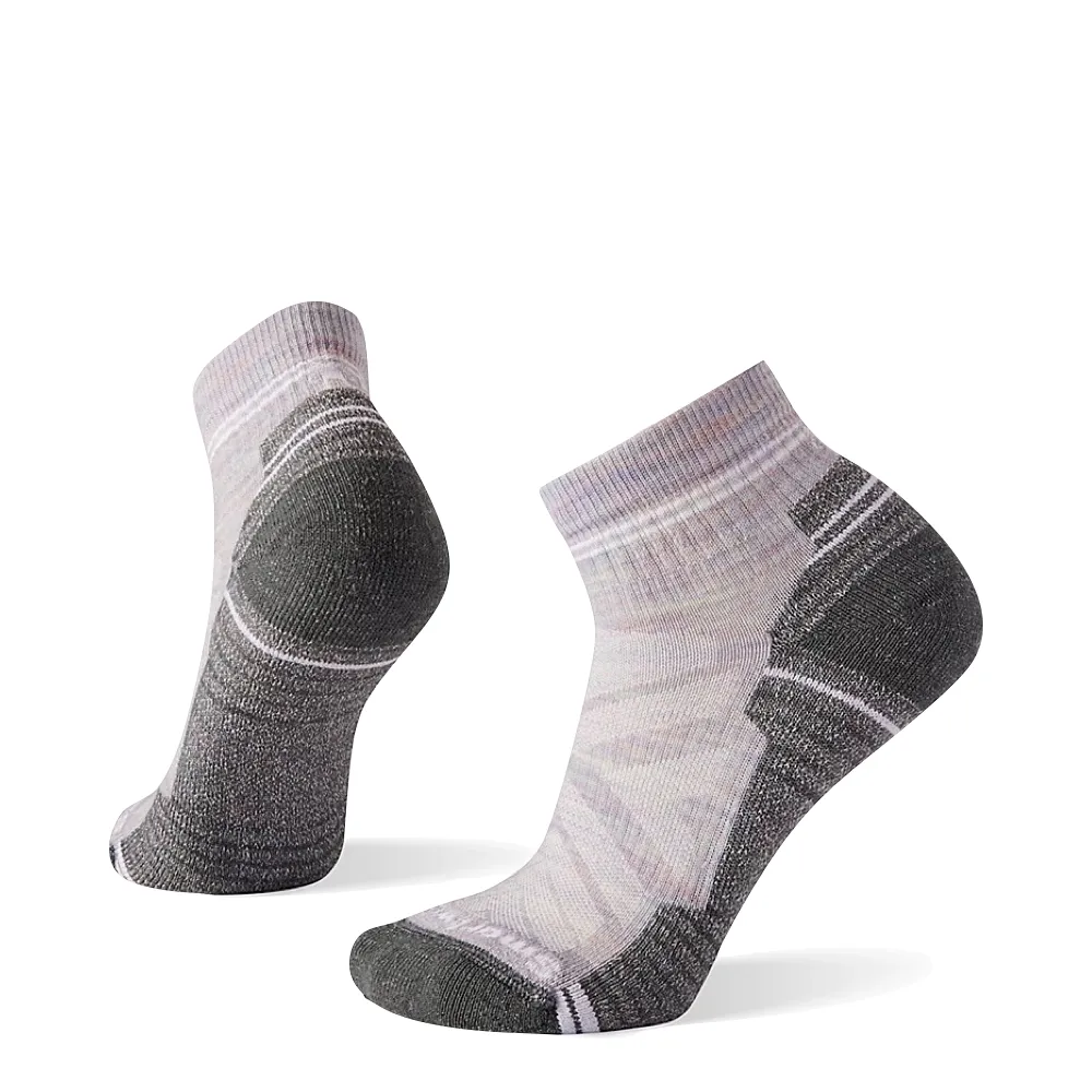 Smartwool Women's Hike Light Cushion Ankle Socks in Purple Eclipse