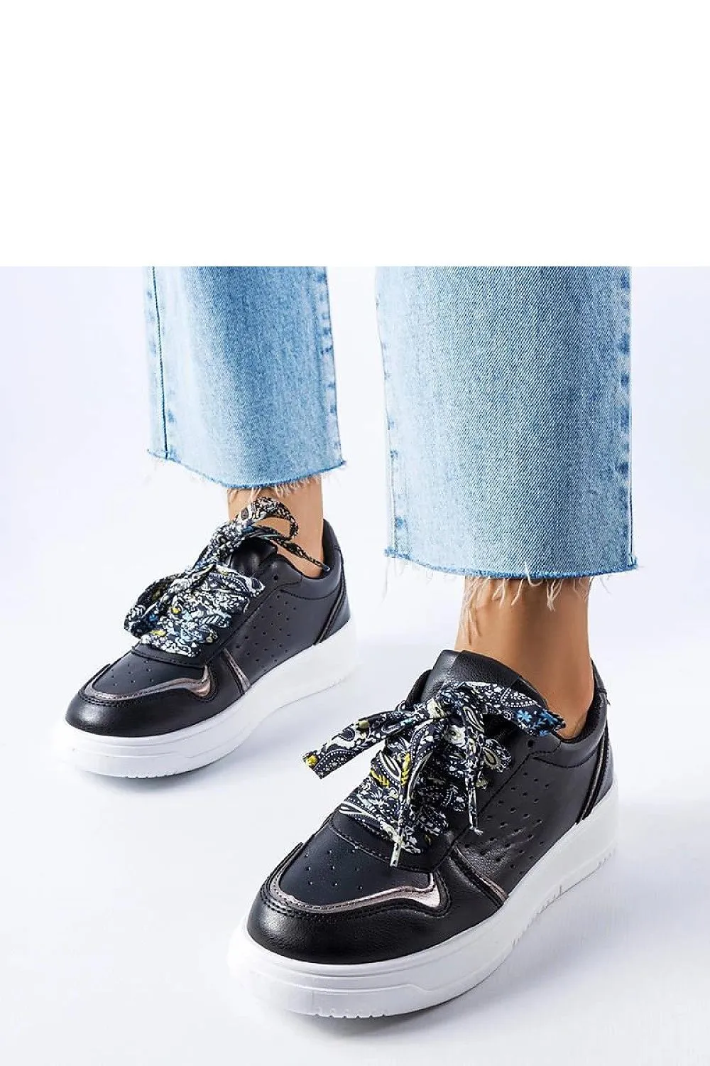 Sneakers model 207947 Solea
