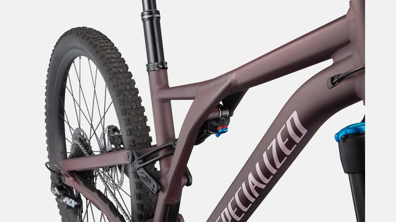 STUMPJUMPER COMP ALLOY SATIN CAST UMBER / CLAY